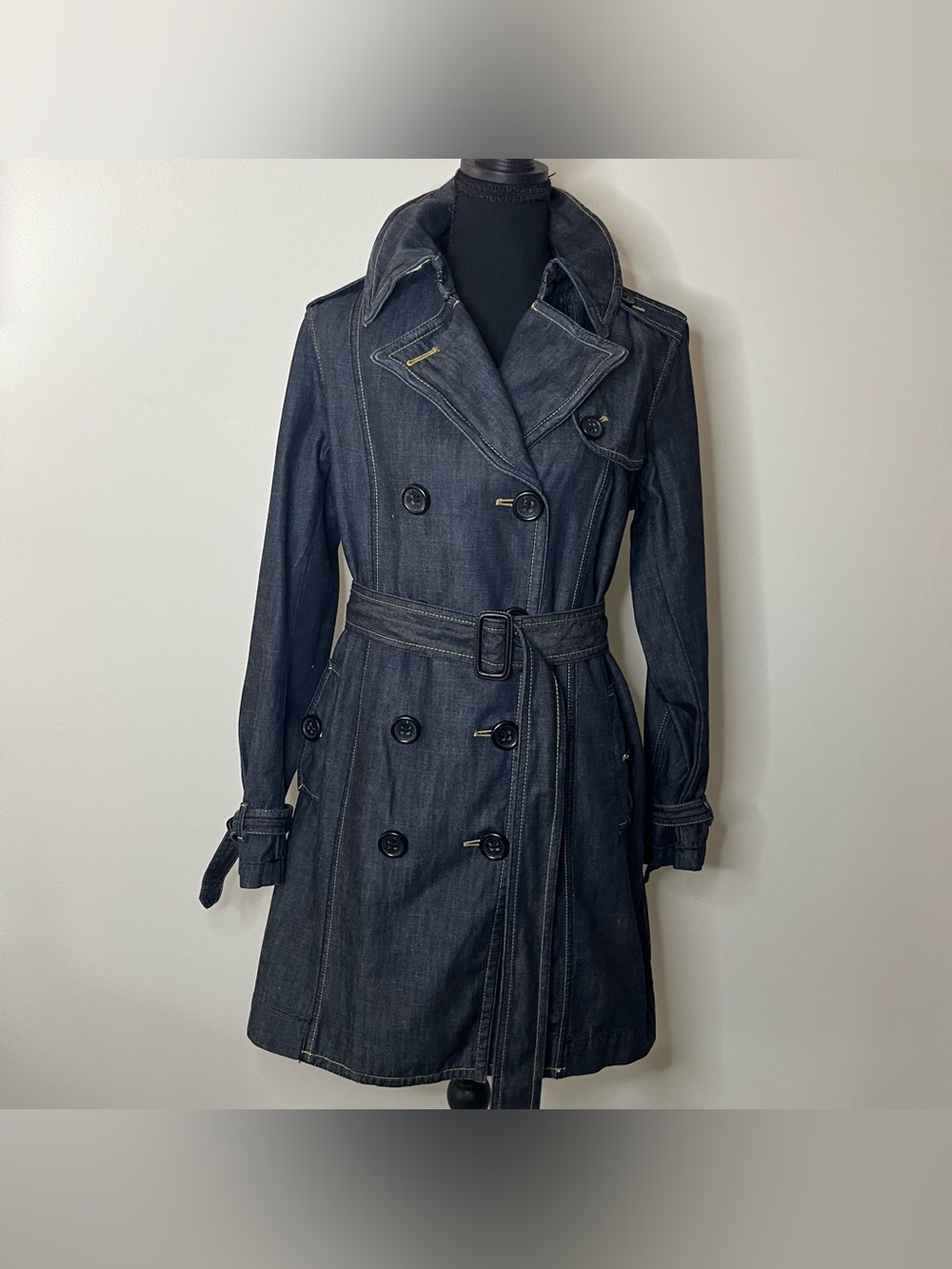GAP Y2K Dark Denim Double Breasted Belted Trench Coat Polished Sophisticated M